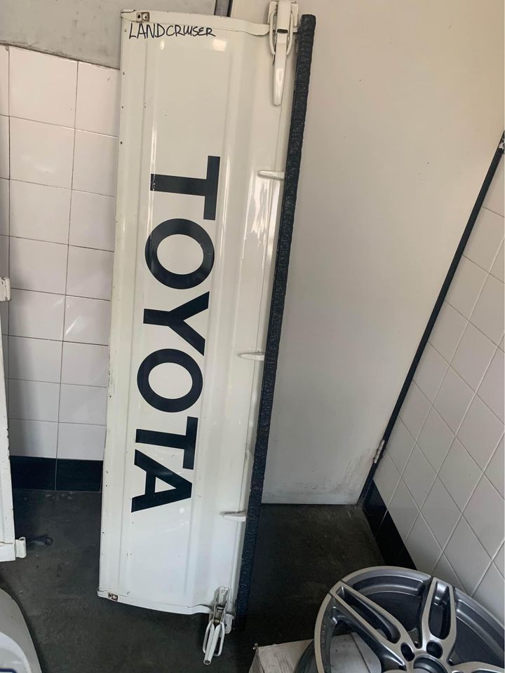 Toyota Land cruiser tailgate - Private Seller