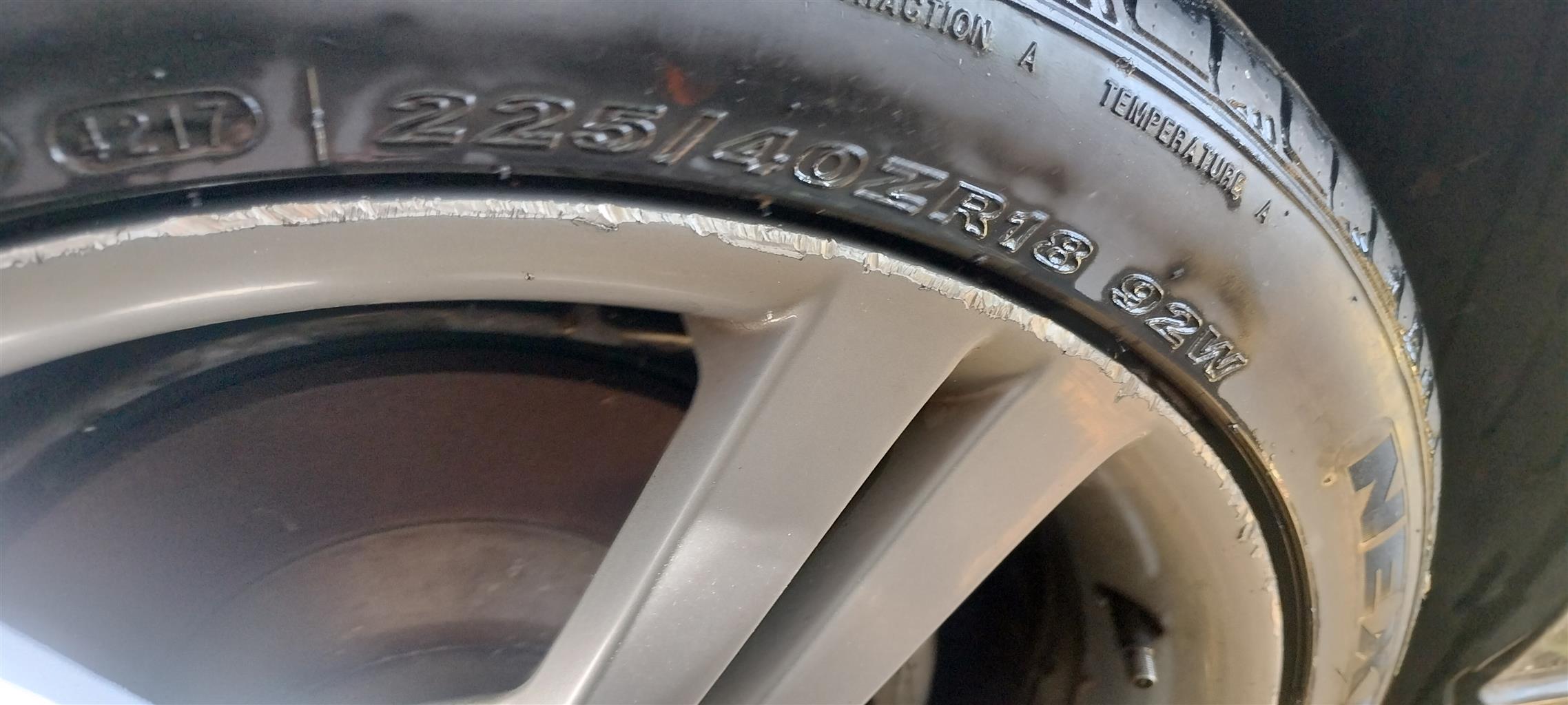 SEAT RIMS AND TYRES - Private Seller SEAT RIMS AND TYRES - Private Seller