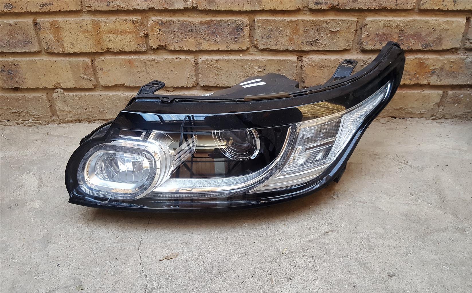 Range Rover Sport Left Headlight for sale Range Rover Sport Left Headlight for sale