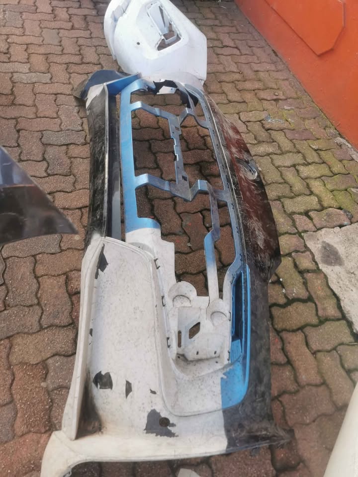 BMW i8 rear bumper - Private Seller BMW i8 rear bumper - Private Seller