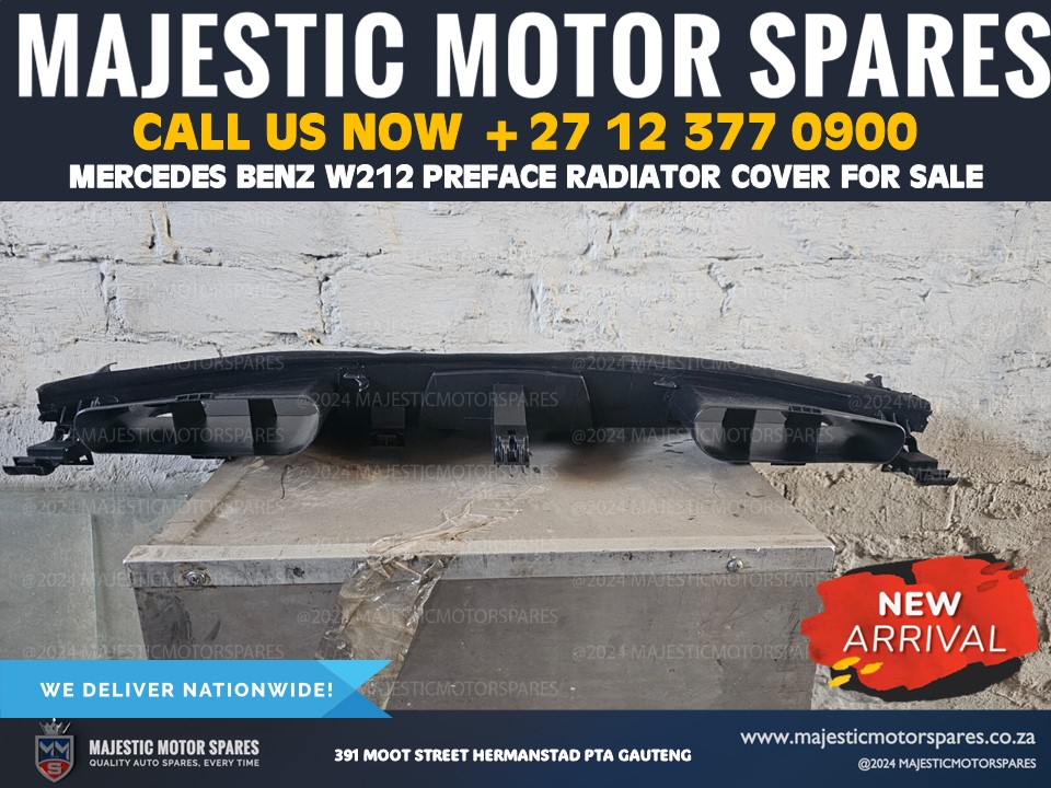Mercedes-Benz W212 Preface Radiator Cover - brand new - Private Seller Mercedes-Benz W212 Preface Radiator Cover - brand new - Private Seller