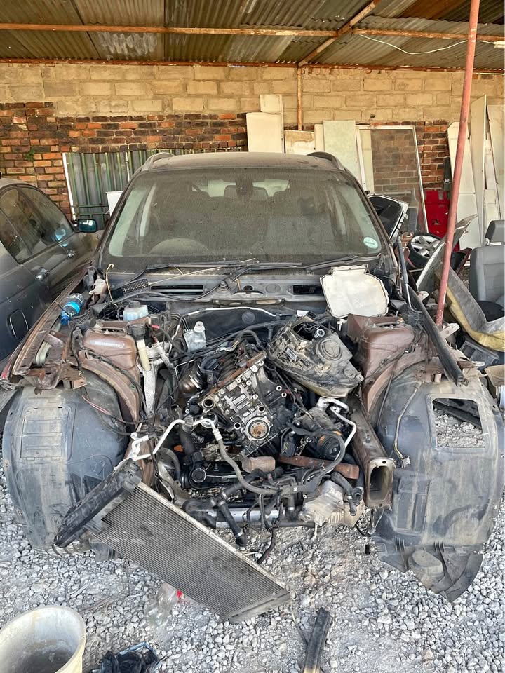 BMW X1 stripping for spares BMW X1 stripping for spares