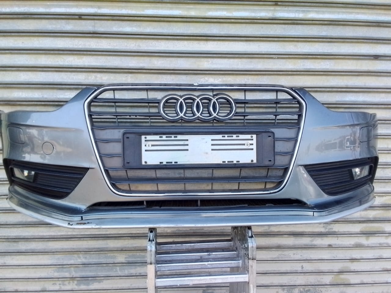 (2013-2016) AUDI A4 B8 F/L FRONT BUMPER, GRILL AND FOGLIGHT FOR SALE - Private Seller (2013-2016) AUDI A4 B8 F/L FRONT BUMPER, GRILL AND FOGLIGHT FOR SALE - Private Seller