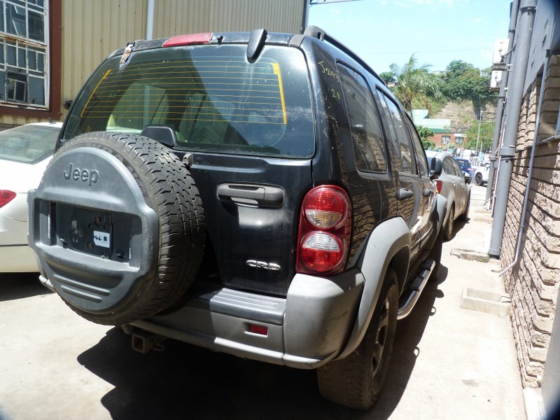 Jeep Cherokee 2.8 CRD Sport Diesel Manual - 2007 SPARESBOYZ STRIPPING FOR SPARES - Private Seller Jeep Cherokee 2.8 CRD Sport Diesel Manual - 2007 SPARESBOYZ STRIPPING FOR SPARES - Private Seller