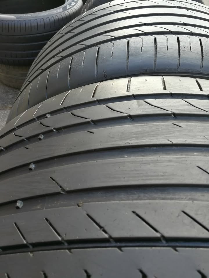 Fairly used tyres , mags , badges & wheel caps