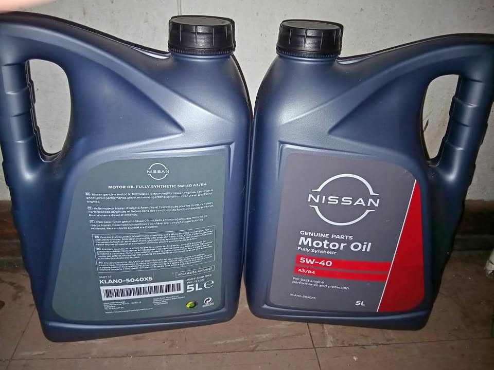 Nissan 5W-40 Synthetic Engine Oil For Sale - Private Seller