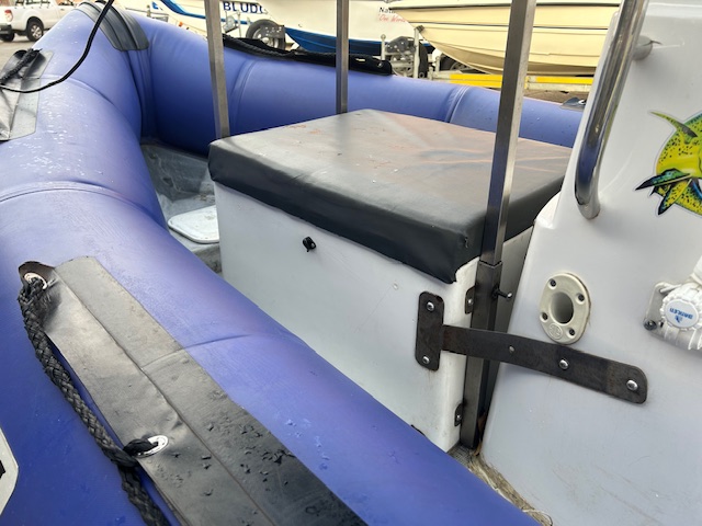Stingray 4.5 Rubber Duck with 2 x Yamaha 30hp Motors
