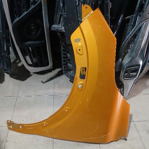 Renault kwid fender - Private Seller Renault kwid fender - Private Seller