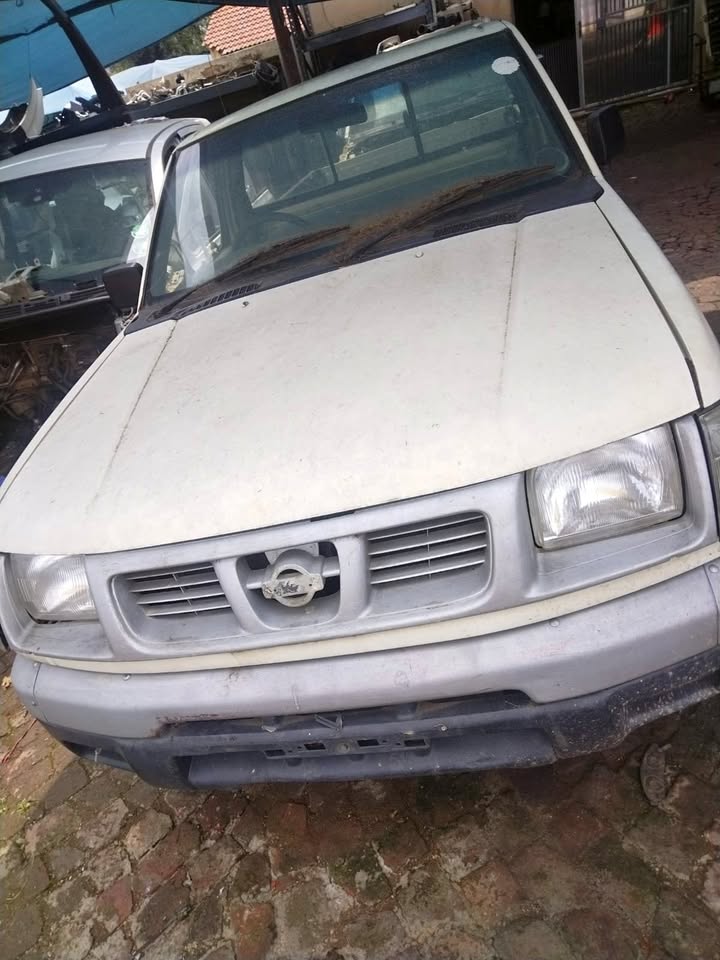 Nissan 1 Tonner 1994 NA20 4x2 For Stripping - Private Seller