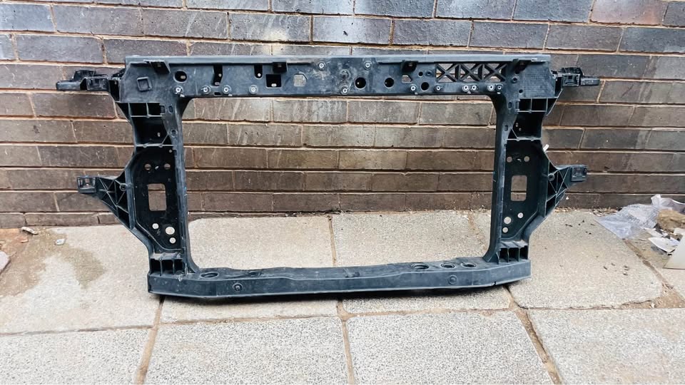 Hyundai Venue cradle - Private Seller Hyundai Venue cradle - Private Seller