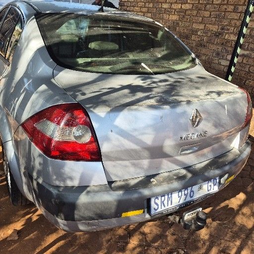 2006 Renault Megane 2.0L 16V for stripping - Private Seller