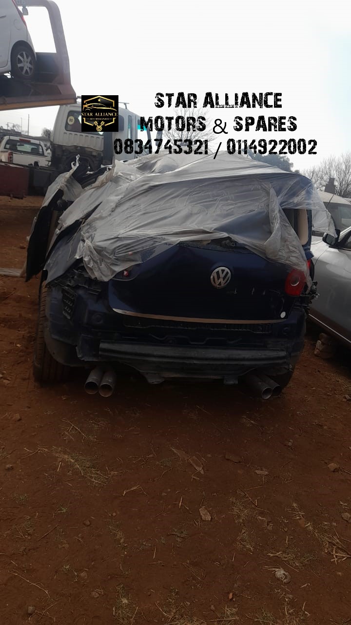 GOLF 5 2006 2.0 STRIPPING FOR SPARES - Private Seller