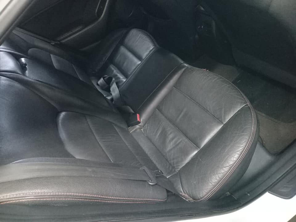 2013 Kia Cerato 2.0 Sedan  Manual Leather interior  White color  95000km