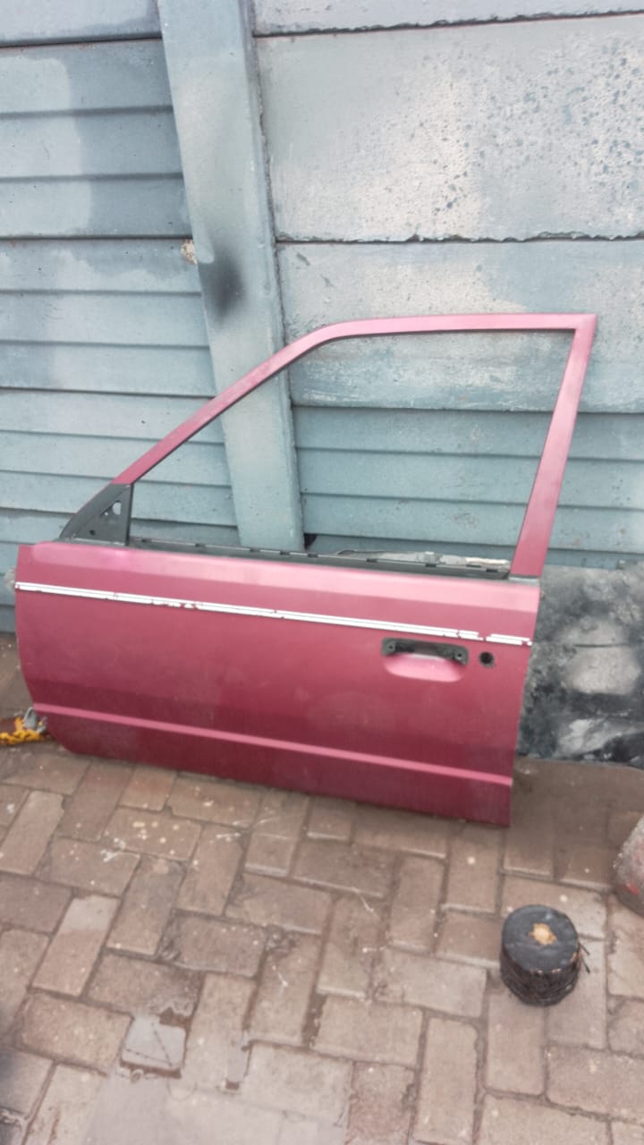 Mazda Rustler bakkie LF Door - Private Seller