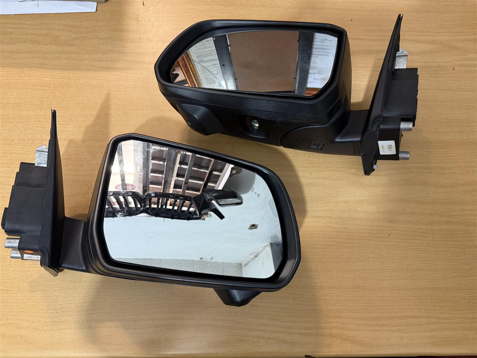 2023 Ford Ranger T9 Wildtrack Side View Mirror - Private Seller