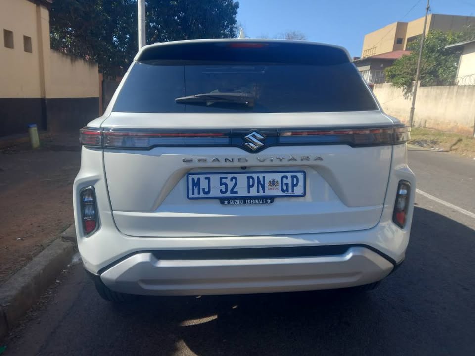 2024 Suzuki Grand Vitara 1.5 Petrol,  Automatic, White, 15000km, Sunroof, Leather seat,
