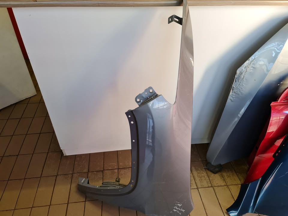 2016 JEEP CHEROKEE LATITUDE FENDER LEFTSIDE SUPER CLEAN - Private Seller 2016 JEEP CHEROKEE LATITUDE FENDER LEFTSIDE SUPER CLEAN - Private Seller