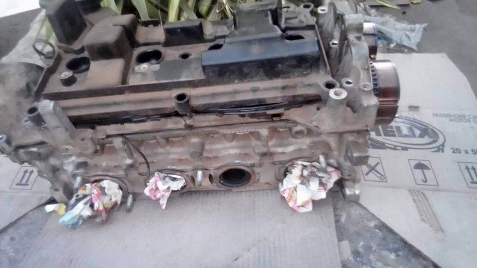 2015 Nissan mr20 cylinder head  With other engine parts located in jhb - Private Seller