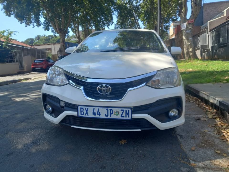 2019 Toyota Etios Sedan, 1.5 Sprint Petrol, Manual, White Color, Mileage 74000kms