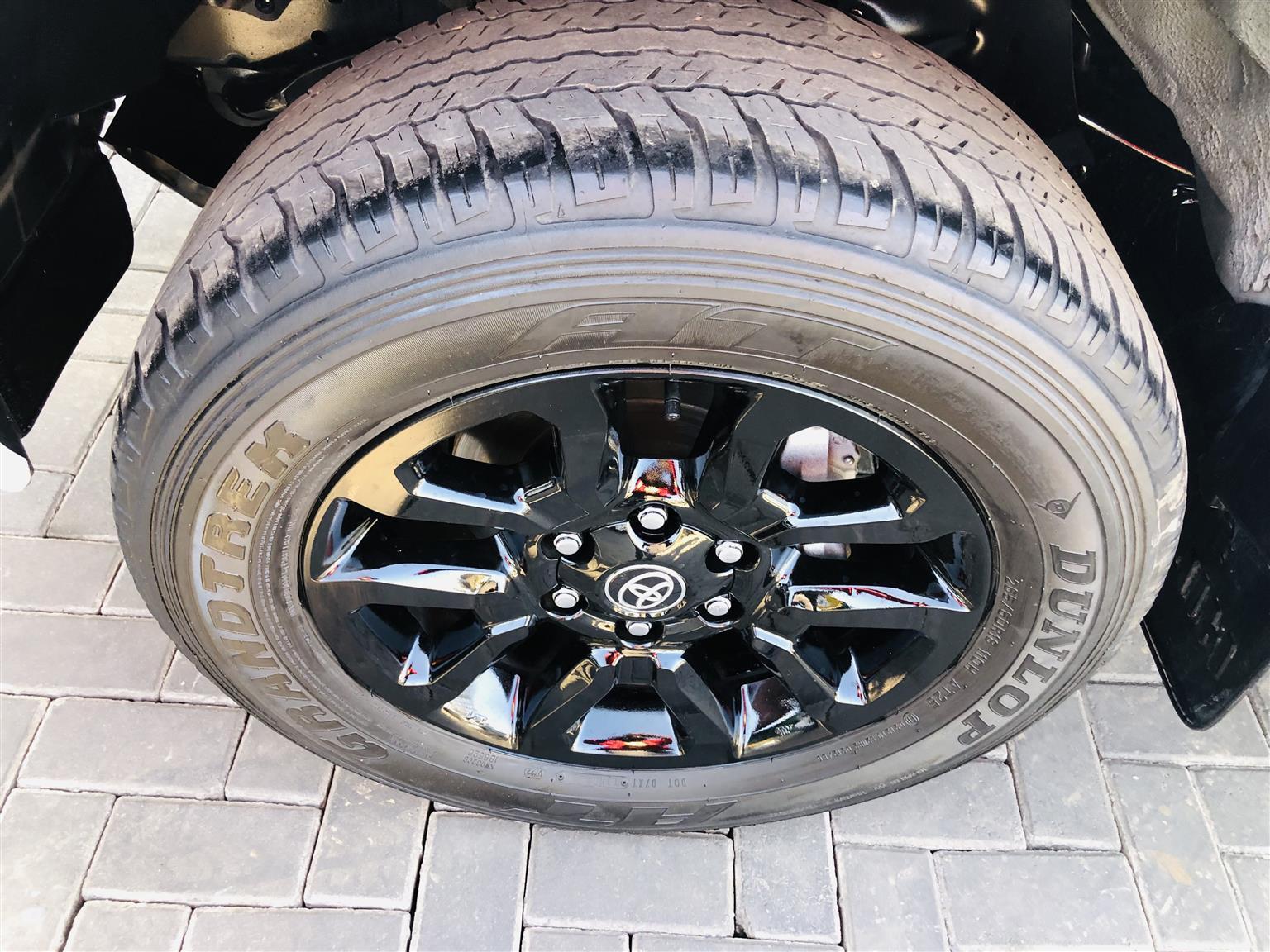 Used 2023 Toyota Hilux 2.4GD-6 double cab 4x4 Raider auto - Private Seller Used 2023 Toyota Hilux 2.4GD-6 double cab 4x4 Raider auto - Private Seller