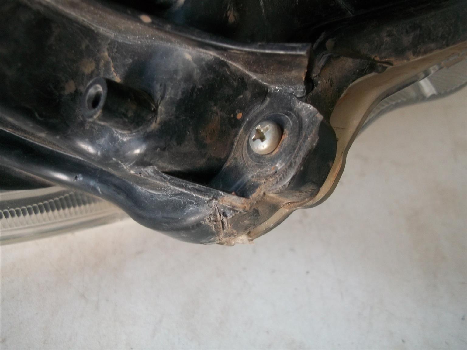 Ford Ranger (T6) left headlight - Private Seller Ford Ranger (T6) left headlight - Private Seller
