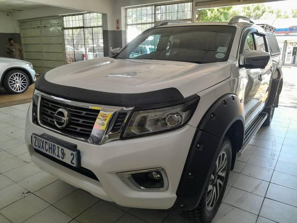 2018 NISSAN NAVARA 2.3LE DOUBLE CAB AUTOMATIC CANOPY