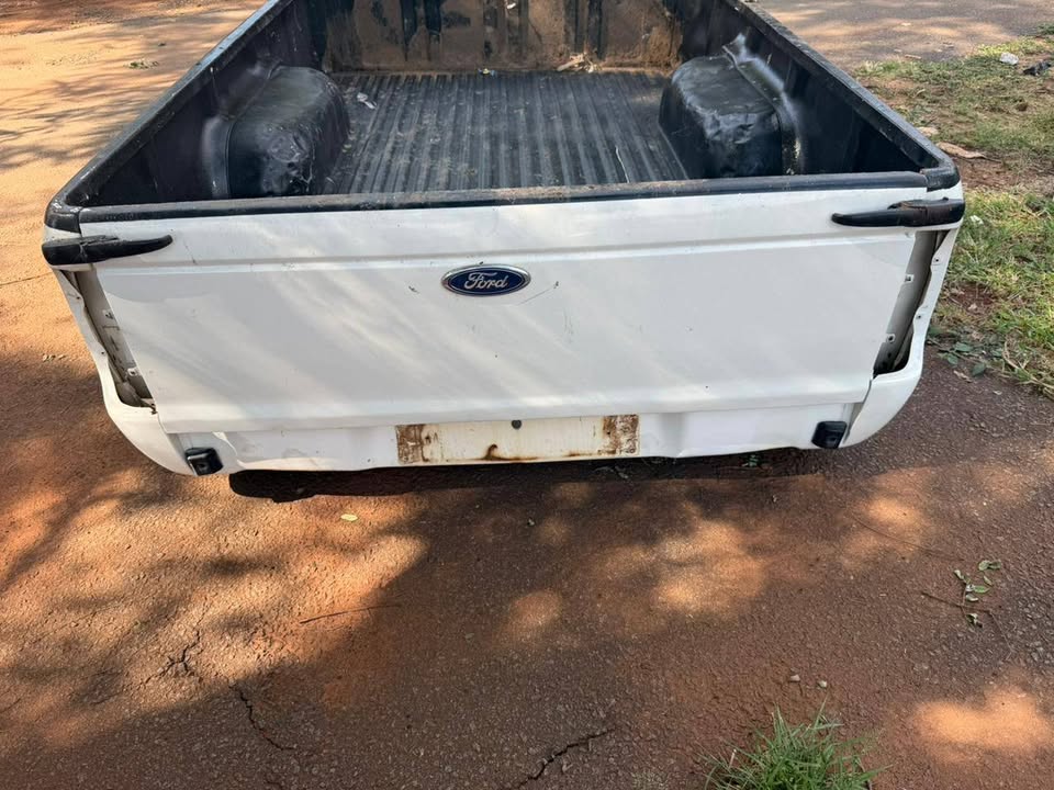 Ford Ranger Single Cab Loading Bin - Private Seller Ford Ranger Single Cab Loading Bin - Private Seller