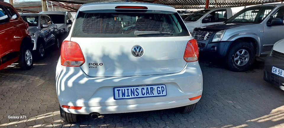 Volkwogen Polo vivo 1.4 Manual petrol