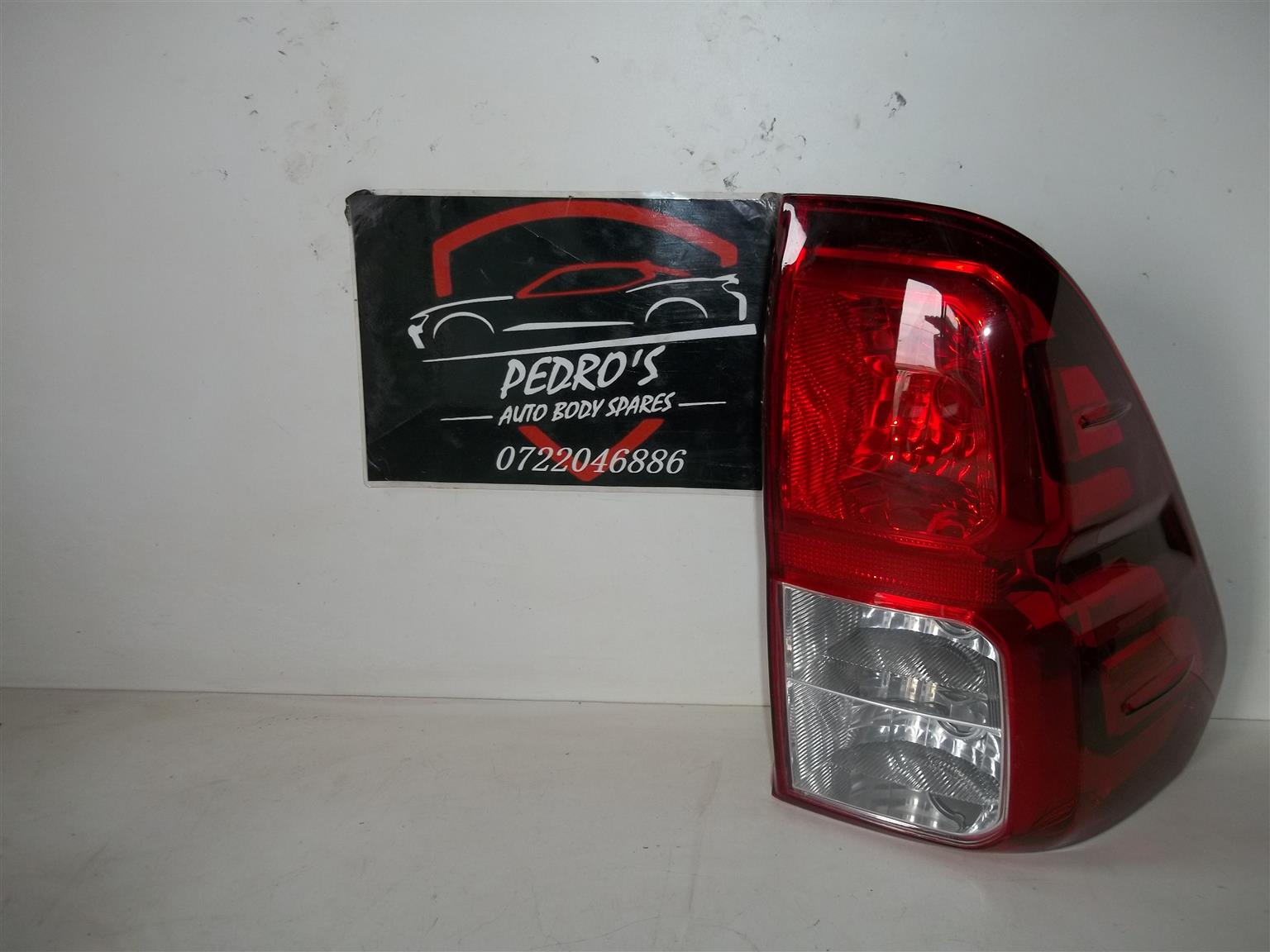 Toyota Hilux '16+ right tail light - Private Seller Toyota Hilux '16+ right tail light - Private Seller