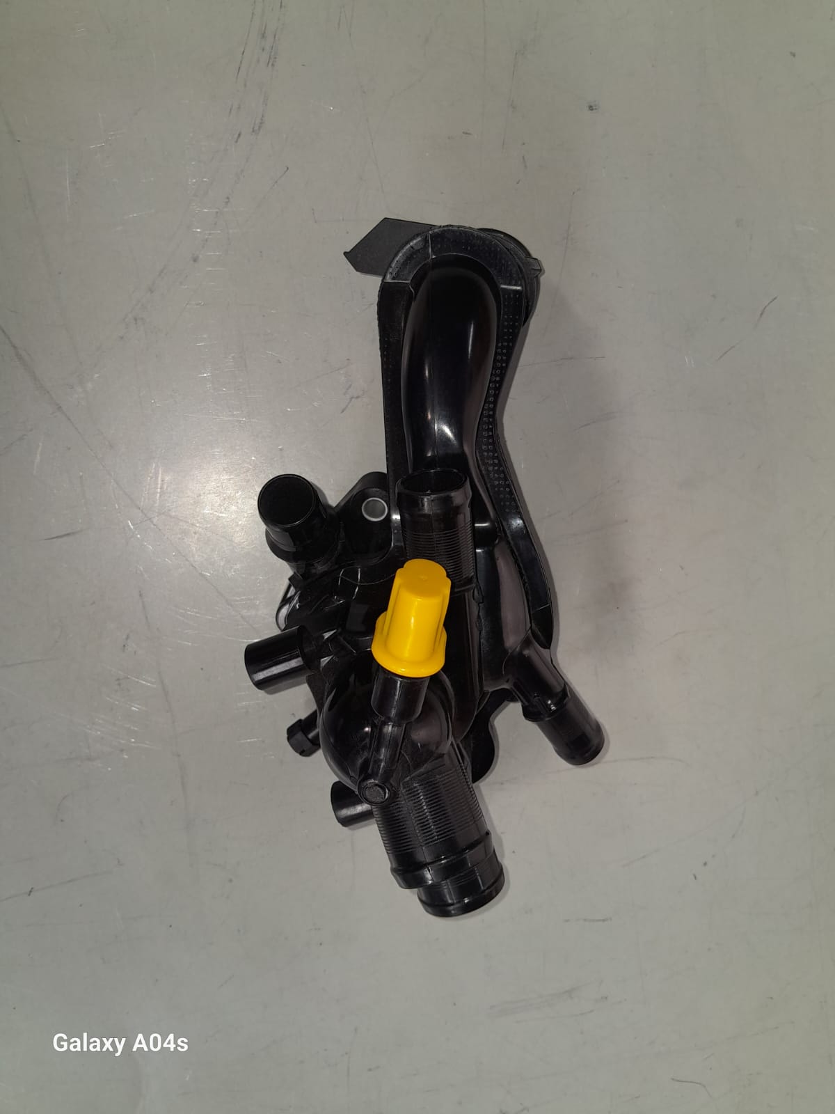 PEUGEOT 308 2.0L 4 PIN THERMOSTAT HOUSING FOR SALE - Private Seller PEUGEOT 308 2.0L 4 PIN THERMOSTAT HOUSING FOR SALE - Private Seller