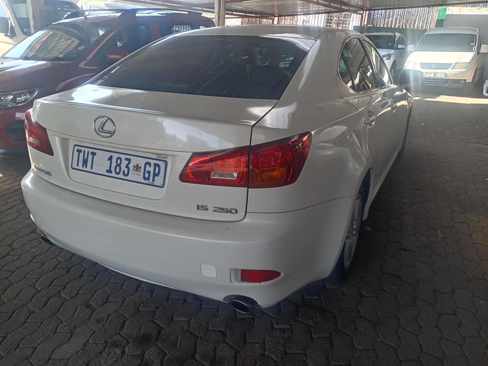 2010 Lexus Is 250 V6 Manual Petrol White