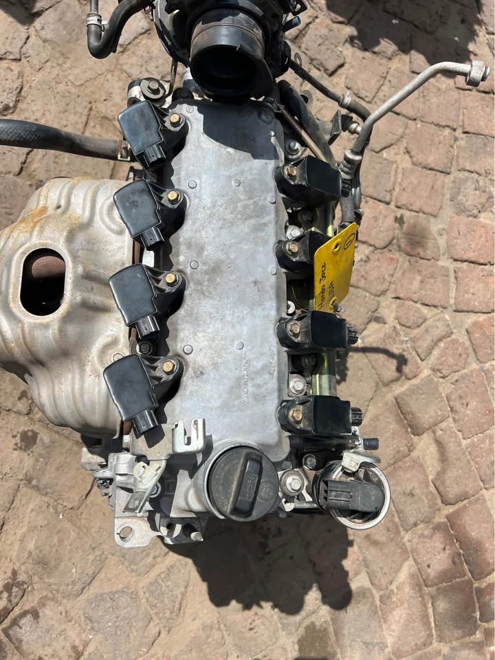 Honda  jazz L13A engine available Call or whatsapp - Private Seller