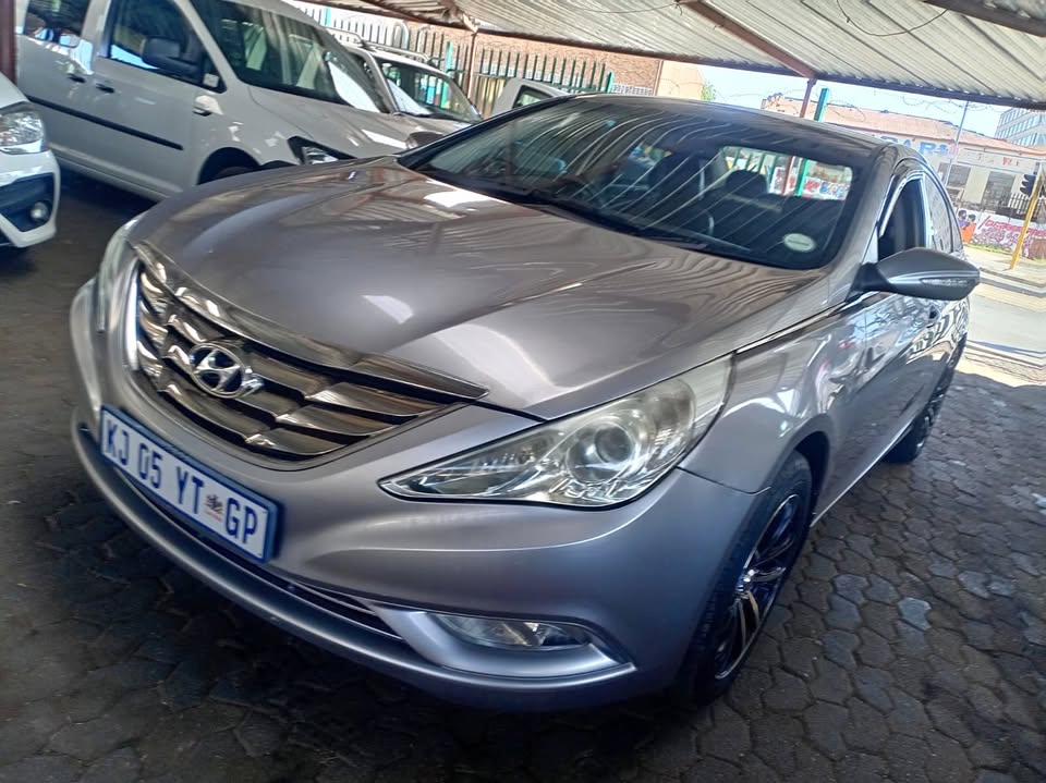 Used 2012 Hyundai Sonata 2.4 GLS auto - Omega EL Auto