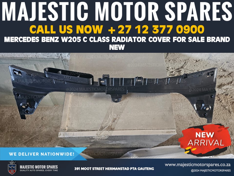 Mercedes-Benz W205 Radiator Cover - Brand New - Private Seller Mercedes-Benz W205 Radiator Cover - Brand New - Private Seller