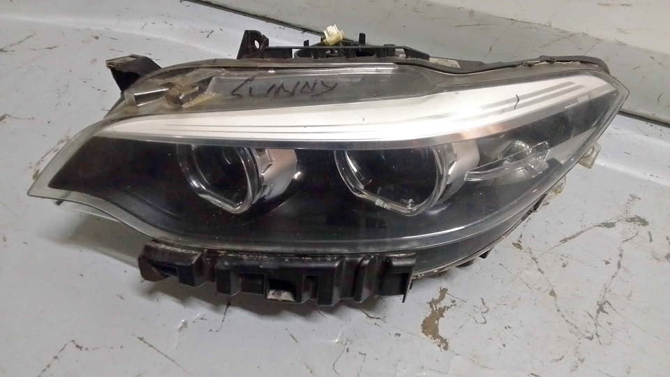 BMW 2series f22 LED headlight - Private Seller BMW 2series f22 LED headlight - Private Seller