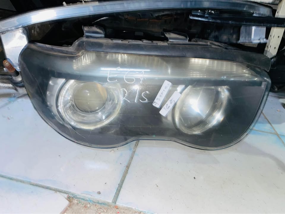 BMW E65 headlight - Private Seller BMW E65 headlight - Private Seller