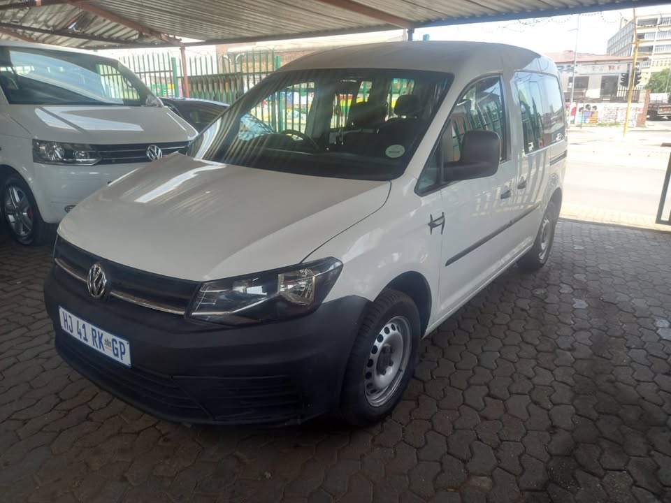 Used 2018 Volkswagen Caddy 1.6 crew bus - Omega EL Auto