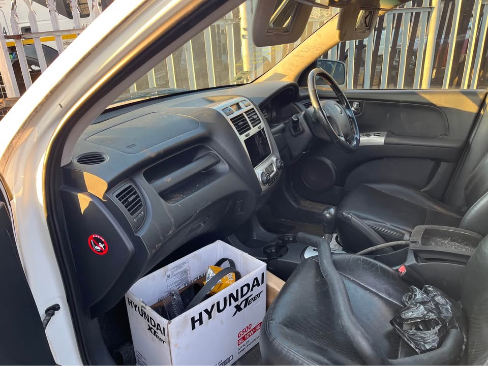 kia sportage stripping for parts/spares - Private Seller kia sportage stripping for parts/spares - Private Seller