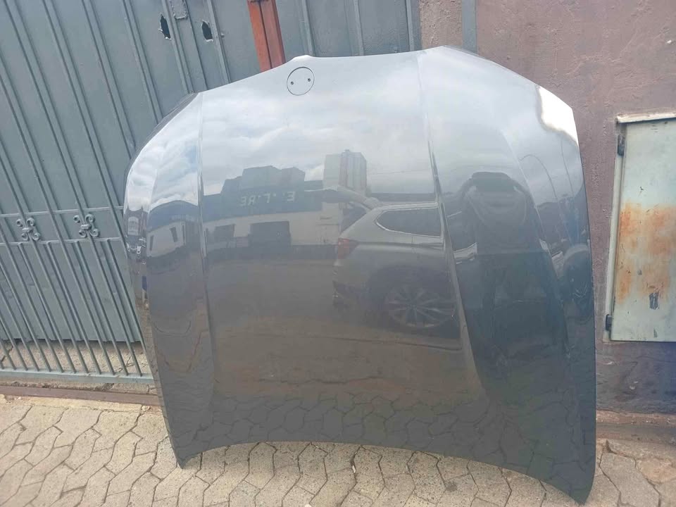 Bmw G20 bonnet - Private Seller Bmw G20 bonnet - Private Seller