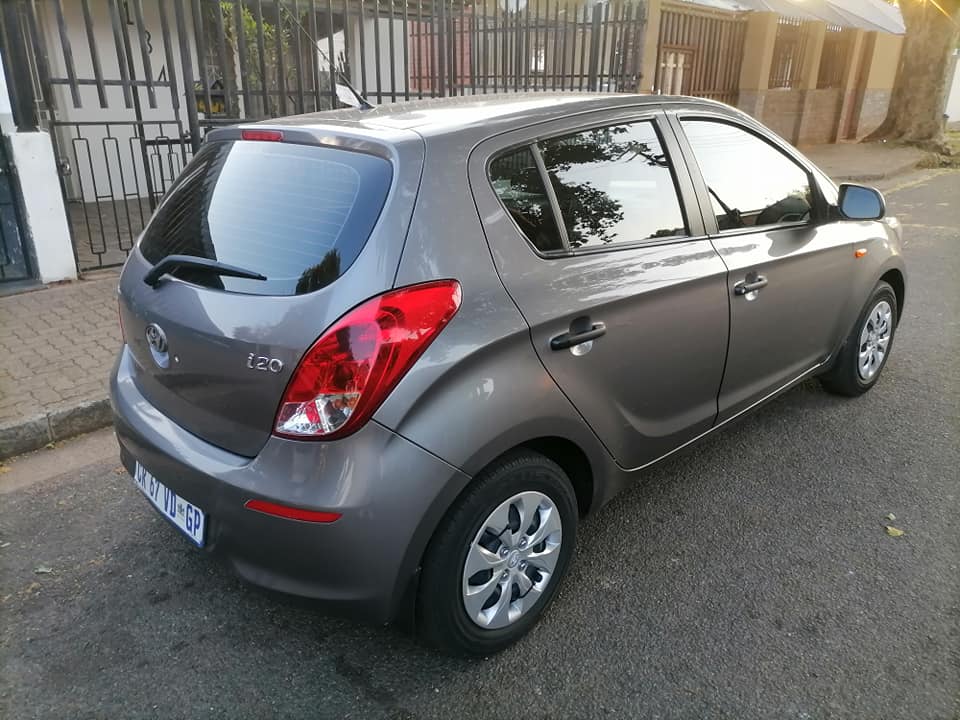 2013 Hyundai i20 1.2 Fluid Nice interior