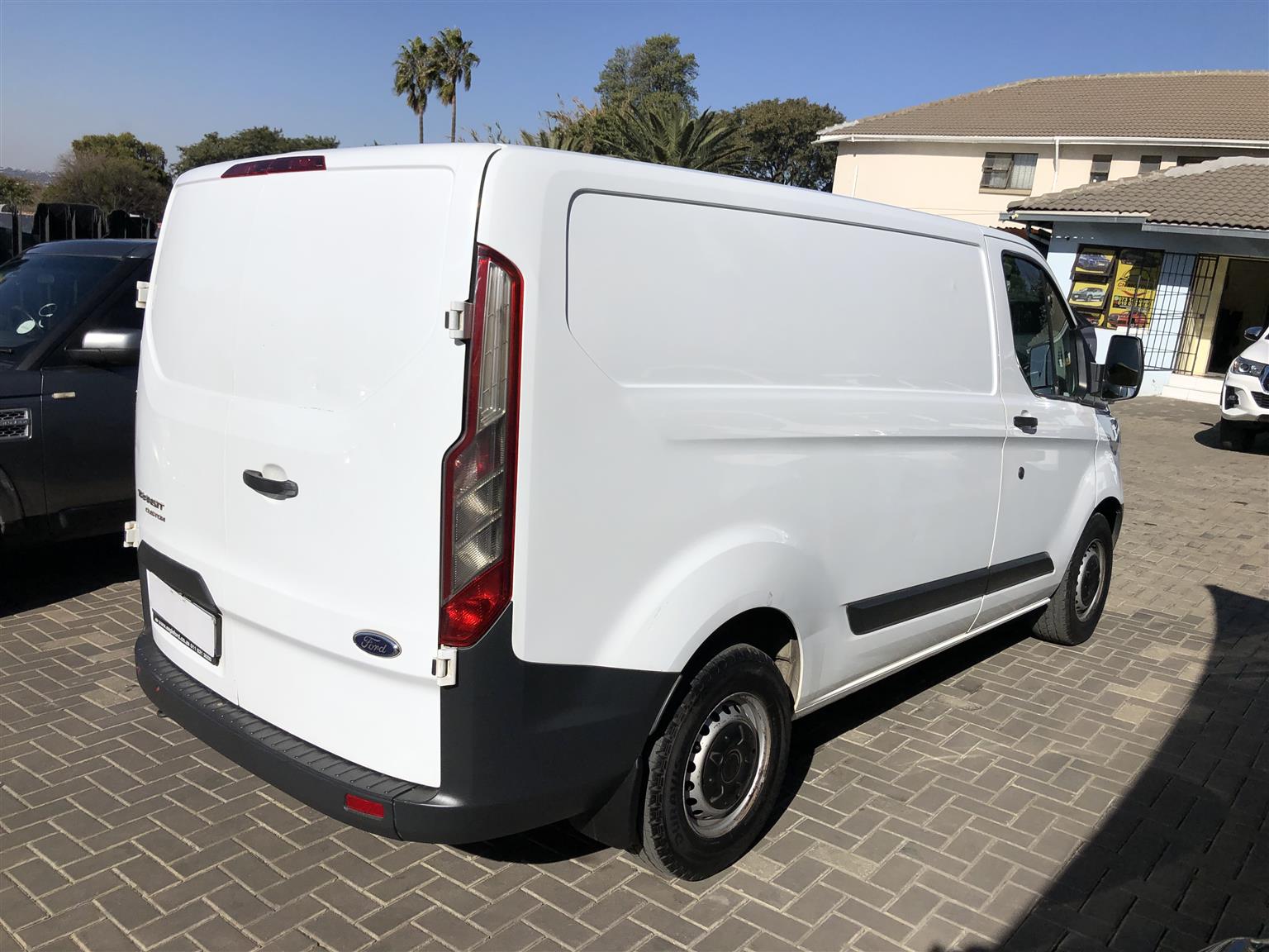 2016 Ford Transit Custom Panel Van 2.2TDCi 92kW LWB Ambiente Manual For Sale