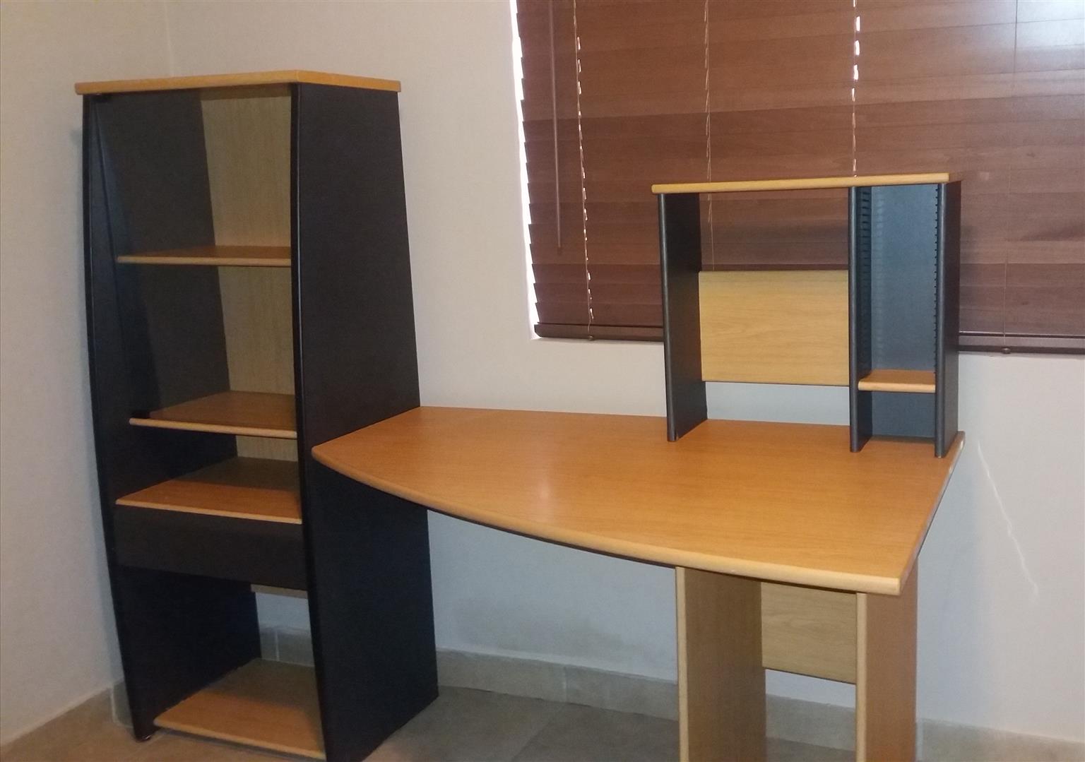 Computer Desk With Cd Cabinet And Bookshelf Glass Door