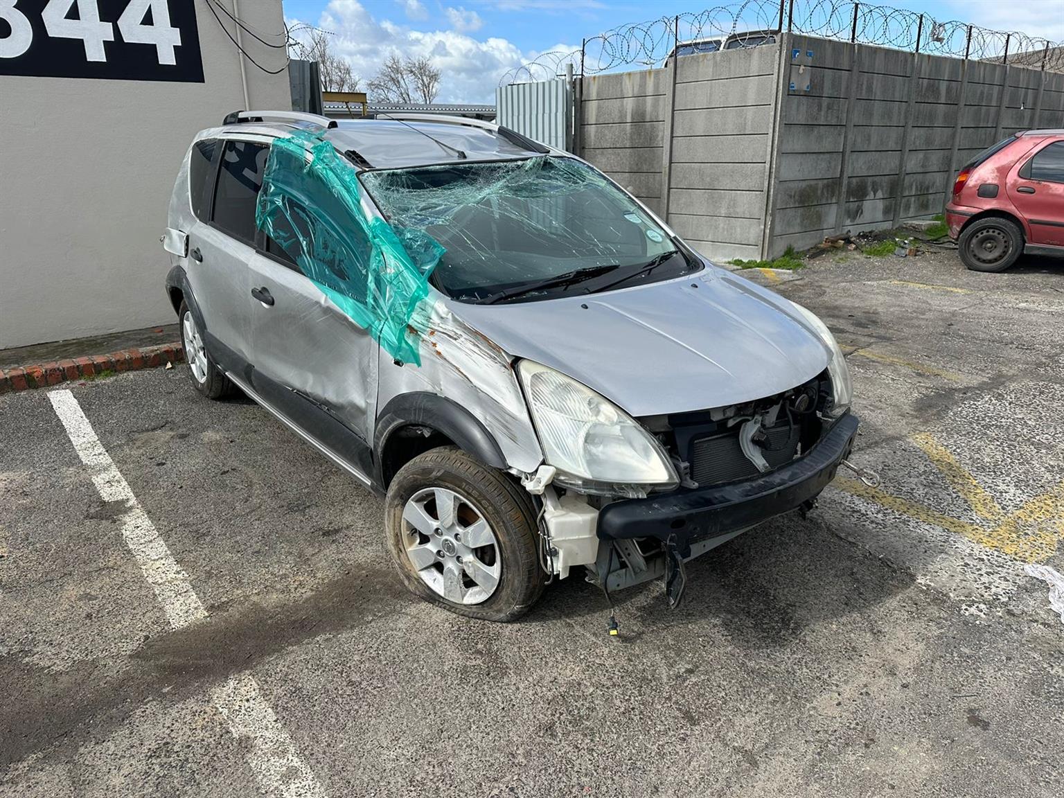 Nissan Grand Livina 1.6lt #HR16 2007 Rebuild for Sale - Private Seller Nissan Grand Livina 1.6lt #HR16 2007 Rebuild for Sale - Private Seller