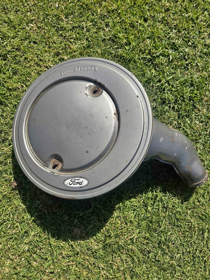 FORD V6 AIRFILTER - Private Seller FORD V6 AIRFILTER - Private Seller