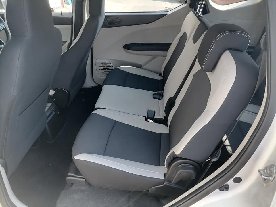 2024 Renault Triber 1.0 Dynamic Seven seater with a Nice interior seat and Service book and spare ke