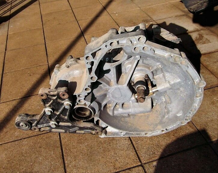 Land Rover Freelander 2 Manual Gearbox for sale | AUTO EZI - Private Seller