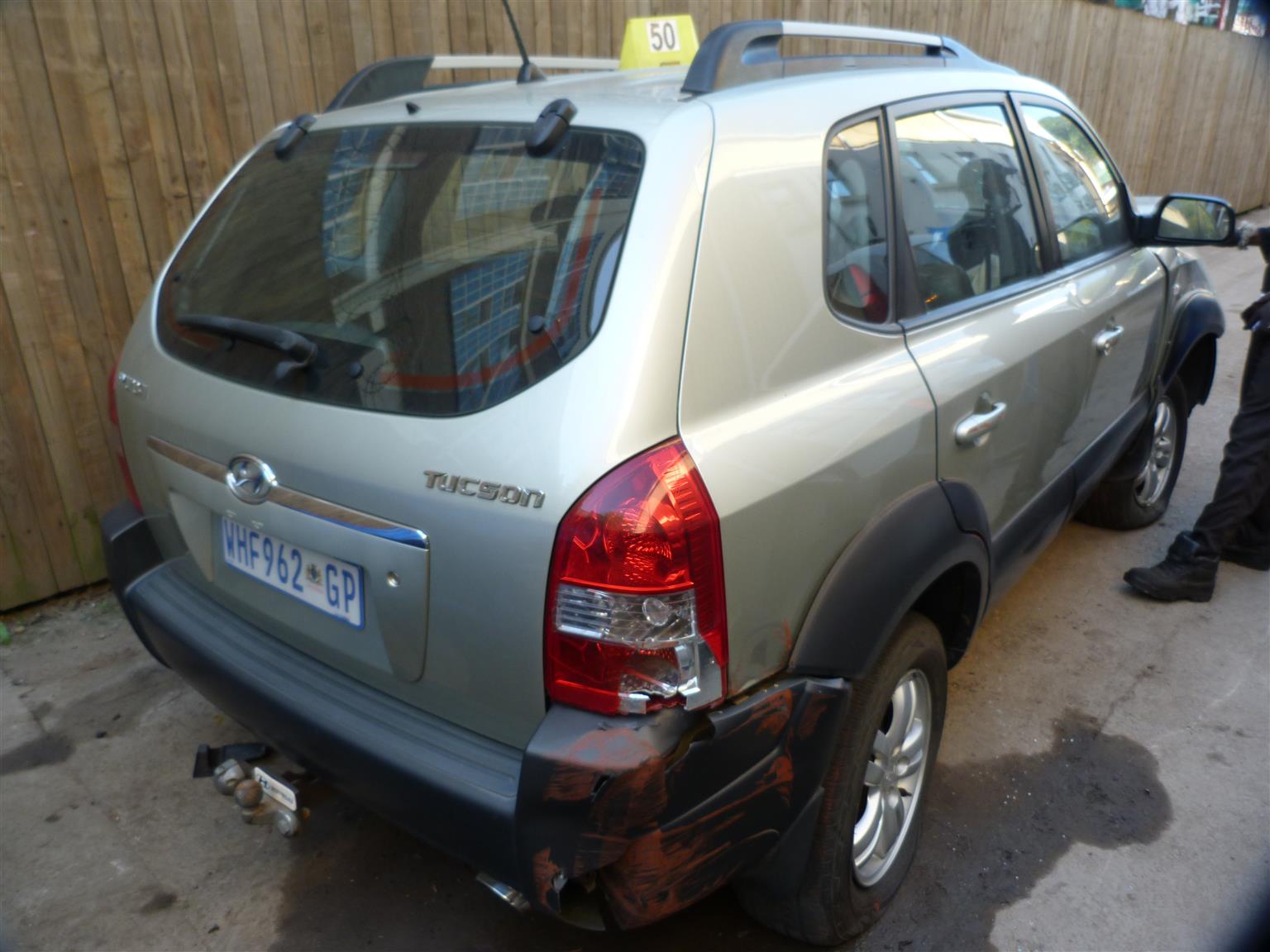 Hyundai Tucson 2.0 GLS - 2007 - Private Seller Hyundai Tucson 2.0 GLS - 2007 - Private Seller