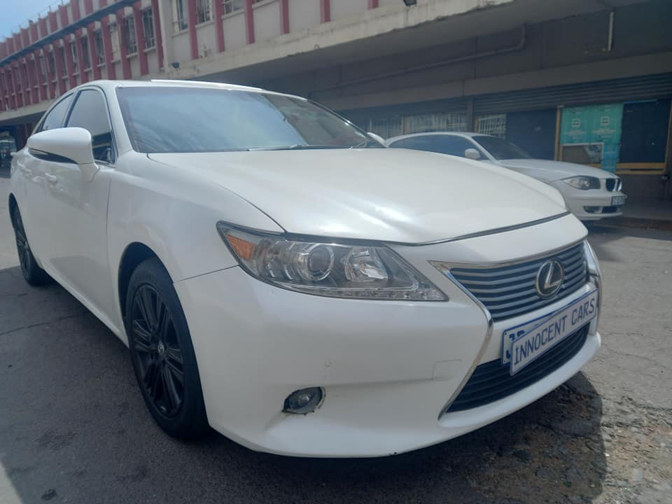 2014 LEXUS ES250 PETROL, AUTOMATIC TRANSMISSION, WHITE COLOUR