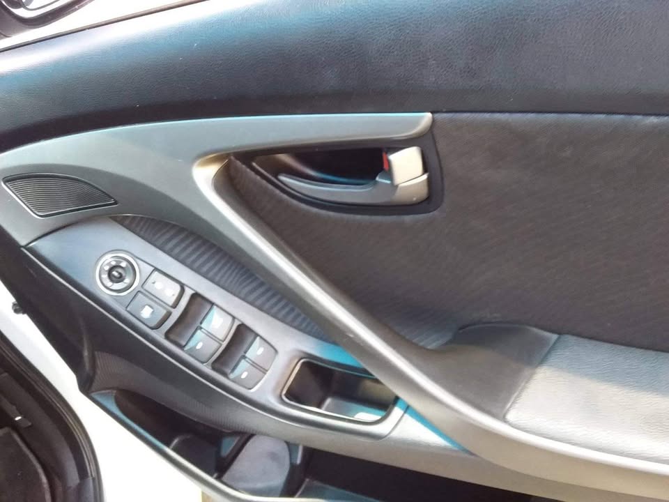 2011 Hyundai Elantra Gls manual petrol 2011