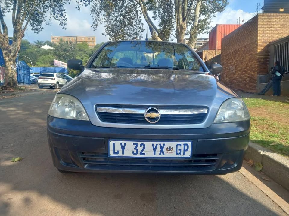 2011 Opel Corsa Bakkie 1.4 Petrol, Manual, Grey . Spare key